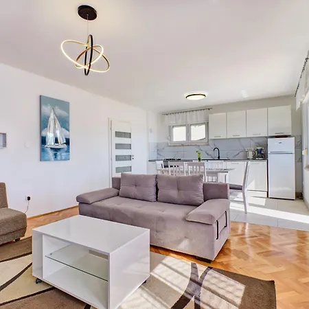 Apartment By The Sea Martinscica, Cres - 23222